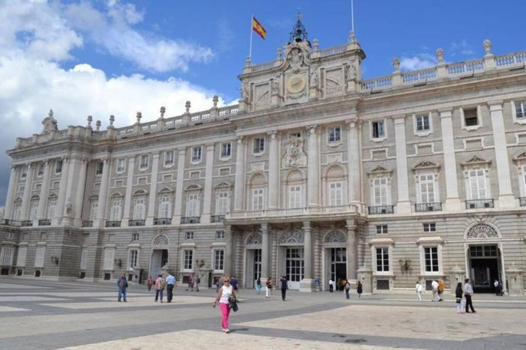 Sensacional Apartamento Junto A Palacio Real By Batuecas Madrid Exterior foto